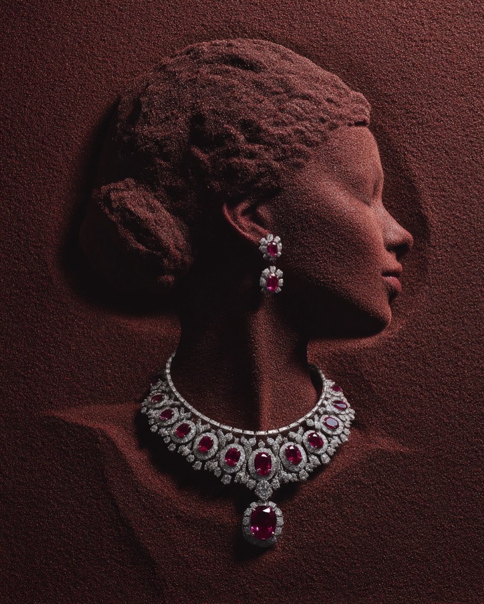 Detailed carved hair texture